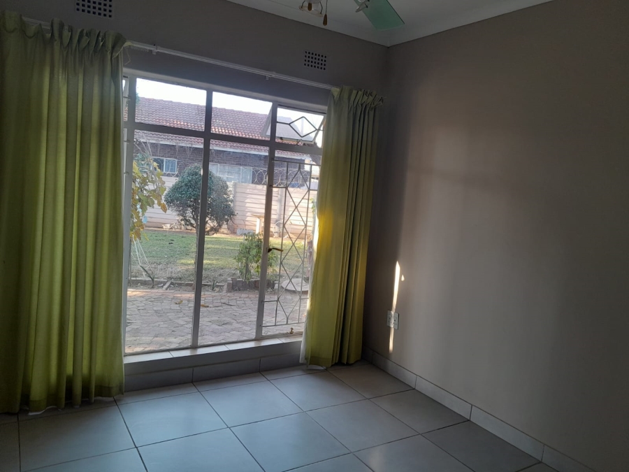 3 Bedroom Property for Sale in Oos Einde North West